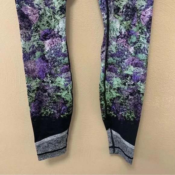 Lululemon Wunder Under Hi-Rise Tight Size 6 - Picture 5 of 10